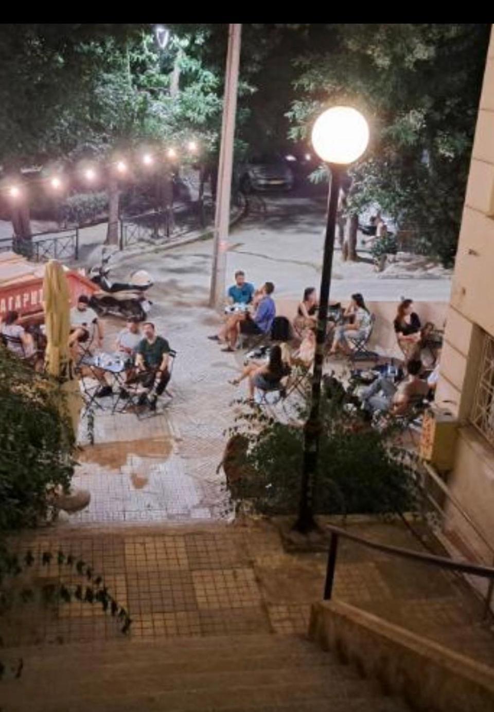 Green Studio Near Acropolis Atenas Exterior foto