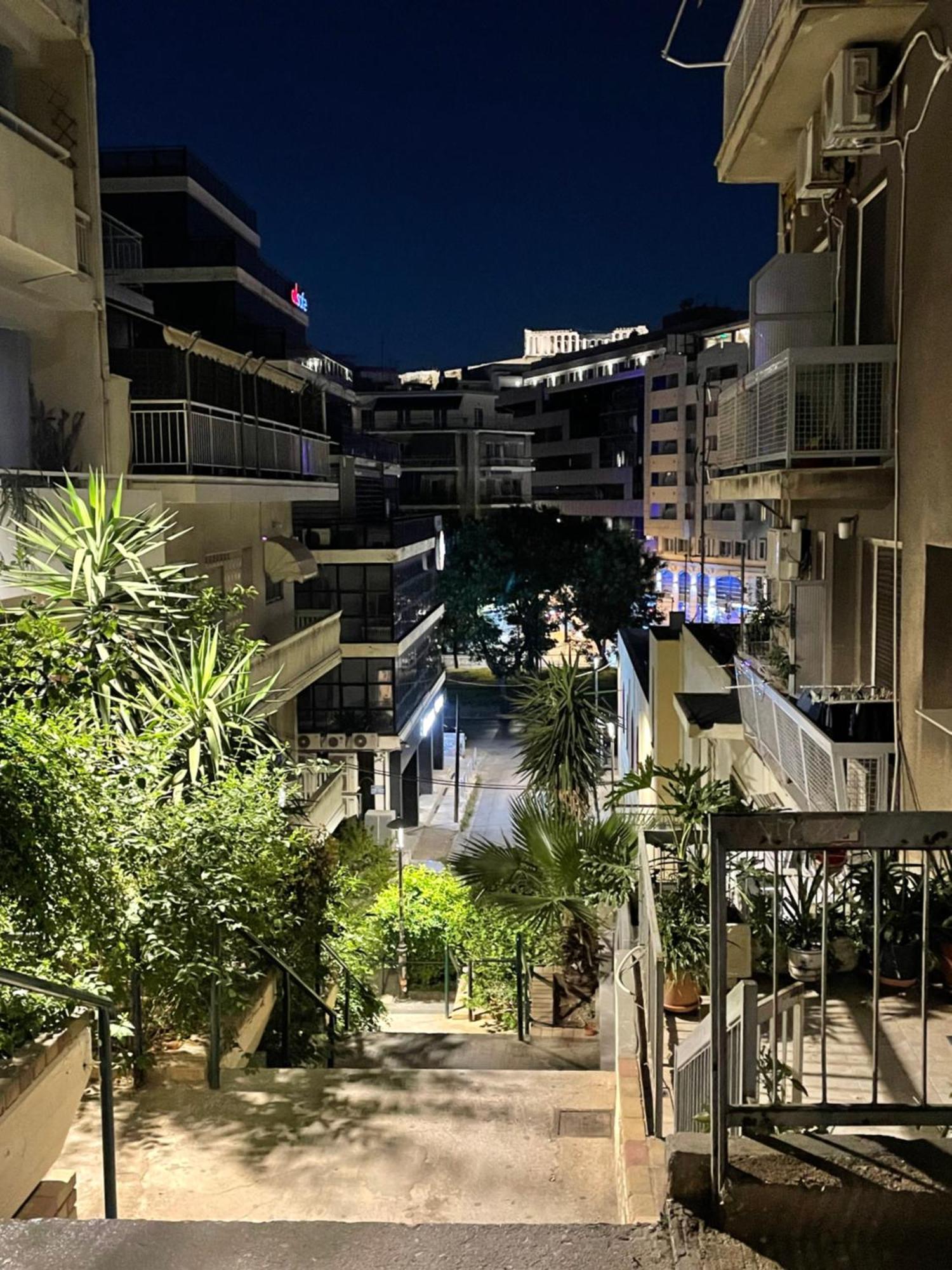 Green Studio Near Acropolis Atenas Exterior foto